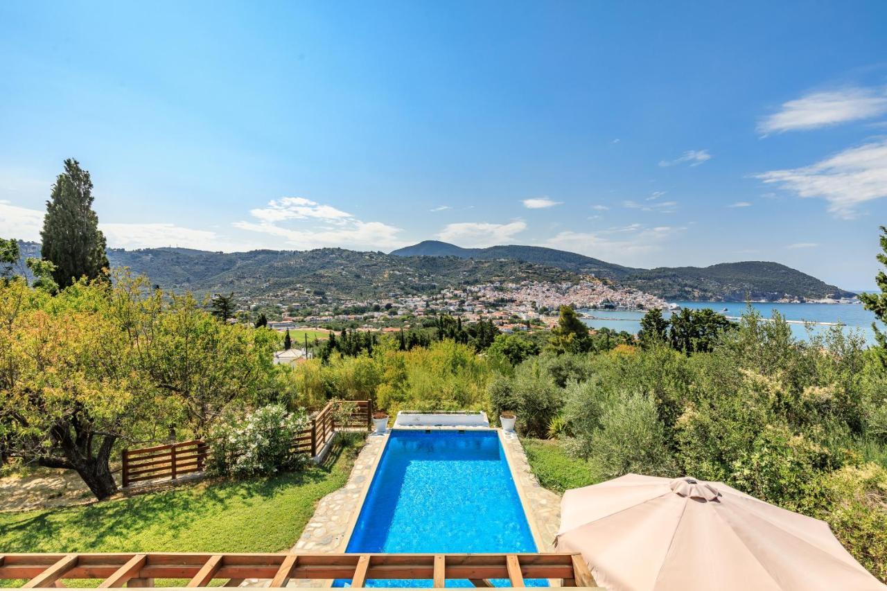 Villa Rodia With Swimming Pool On Skopelos Island Exterior foto